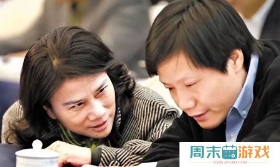 董明珠暗讽雷军，直播间公开痛批，称“有人靠价格低成了领导者”